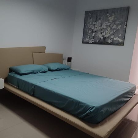 Sliema Apartment Close To Beach Extérieur photo