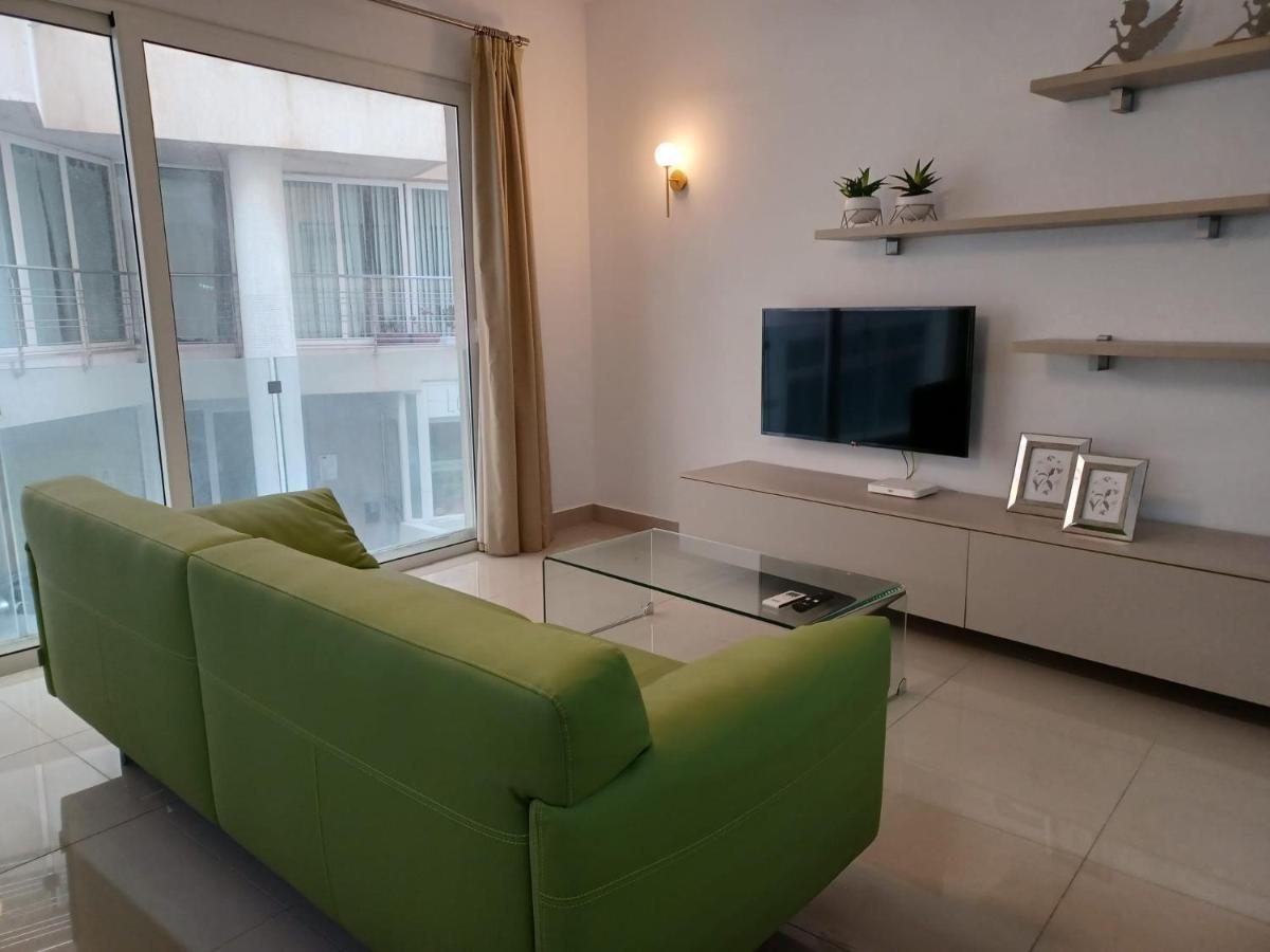 Sliema Apartment Close To Beach Extérieur photo
